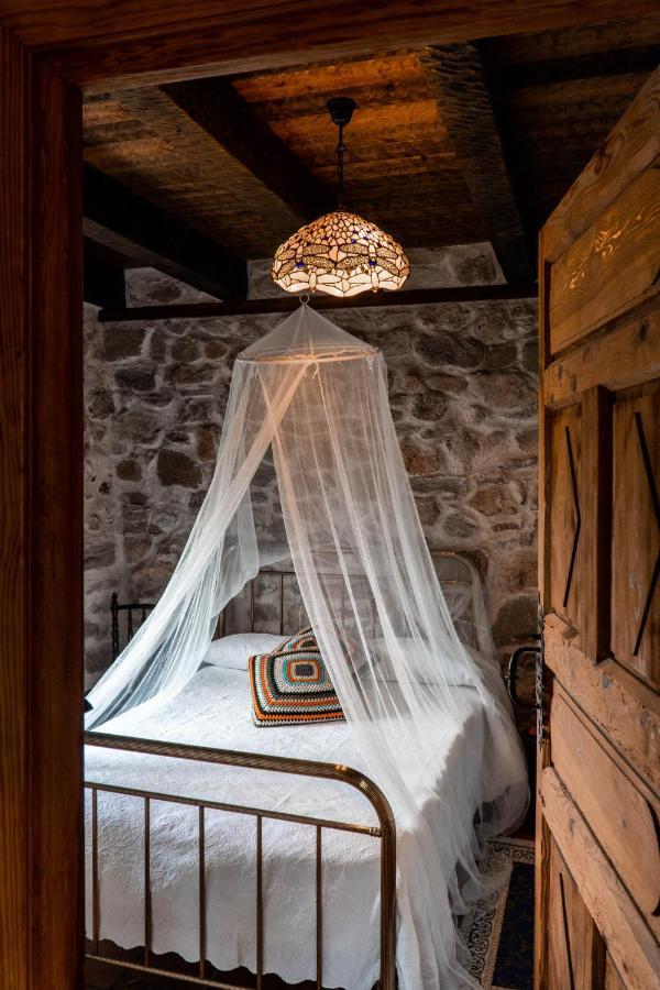 Вилла La Casa Del Buho Santa Maria la Real de Nieva Экстерьер фото